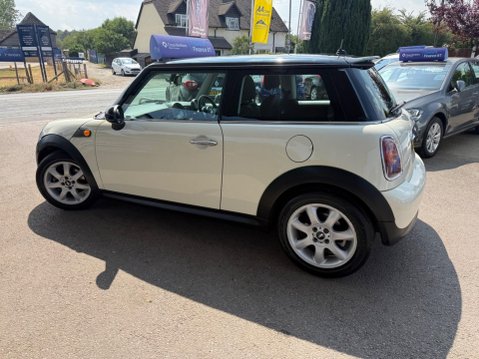 Mini Hatch 1.6 Cooper Steptronic Euro 4 3dr 12