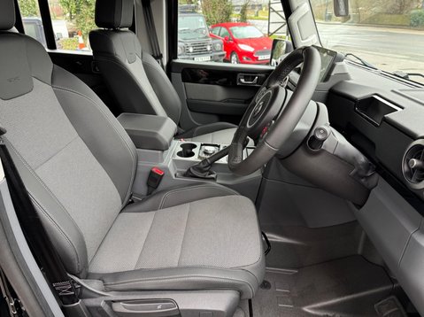 Ineos Grenadier 3.0P Utility Wagon Auto 4WD Euro 6 (s/s) 6dr 19