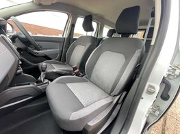 Dacia Duster 1.0 Duster Essential TCe 4x2 5dr 45
