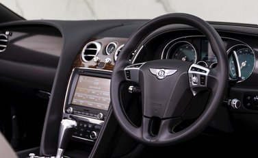 Bentley Continental GT V8 S Convertible Black Edition 11