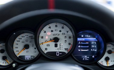 Porsche 911 (991.2) GT3 15