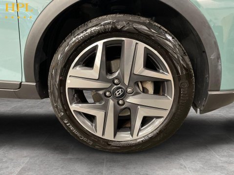 Hyundai BAYON 1.0 T-GDi MHEV Ultimate SUV 5dr Petrol Hybrid DCT Euro 6 (s/s) (100 ps) 10