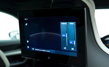 Porsche Taycan Turbo S Cross Turismo 14