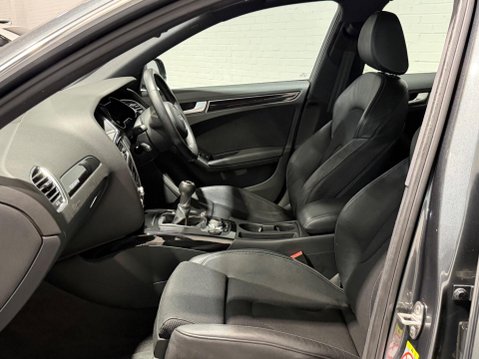 Audi A4 2.0 TDI S line quattro Euro 5 (s/s) 5dr 28