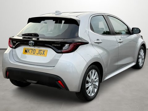 Toyota Yaris 1.5 Hybrid Icon 5dr CVT 8