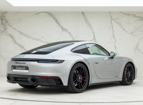 Porsche 911 (992) Carrera GTS 7