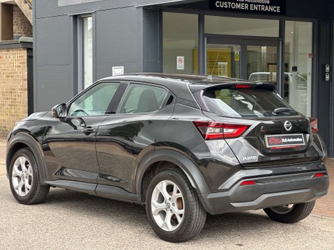 Nissan Juke 1.0 Juke Acenta DiG-T 5dr 9