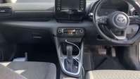 Toyota Yaris 1.5 VVT-h Icon Hatchback 5dr Petrol Hybrid E-CVT Euro 6 (s/s) (116 ps) 7