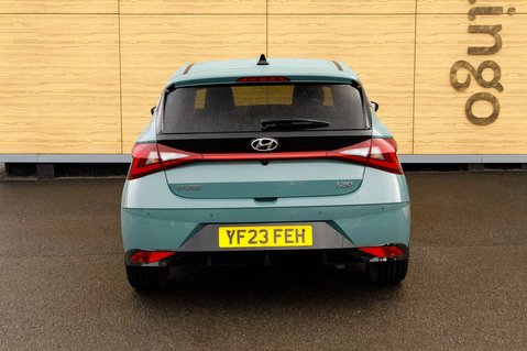 Hyundai i20 T-GDI PREMIUM MHEV 6