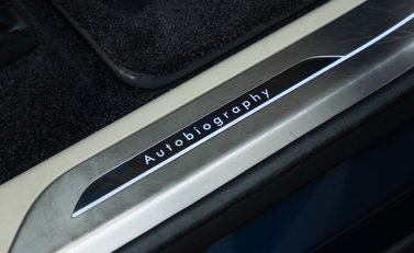 Land Rover Range Rover D350 AUTOBIOGRAPHY 29