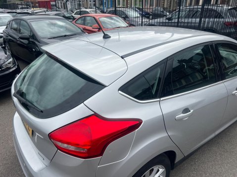 Ford Focus 1.0T EcoBoost Titanium Euro 6 (s/s) 5dr 16