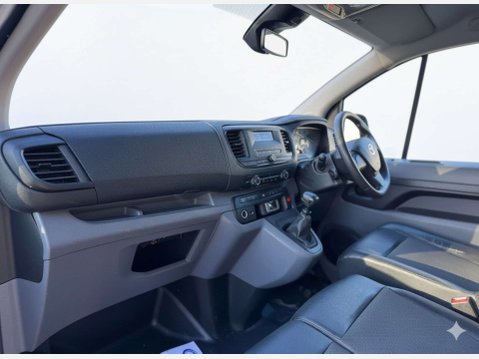 Toyota Proace 1.6 Proace Icon 30