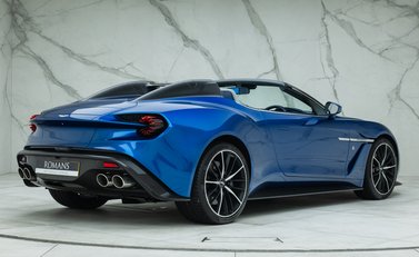 Aston Martin Vanquish Zagato Speedster 3
