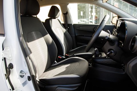 Hyundai i10 MPI SE CONNECT 23