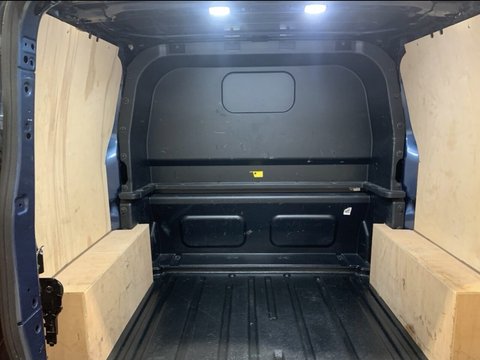 Ford Transit Custom 320 LIMITED L1H1 DCIV ECOBLUE 10