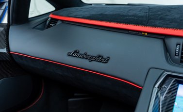Lamborghini Aventador LP 770-4 SVJ ROADSTER 24
