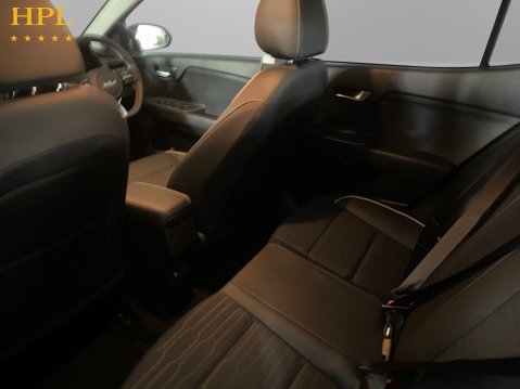 Kia Stonic 1.0 T-GDi MHEV GT-Line S SUV 5dr Petrol Hybrid DCT Euro 6 (s/s) (98 bhp) Ai 38