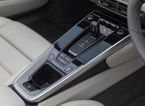 Porsche 911 (992) Carrera 4S Cabriolet 21