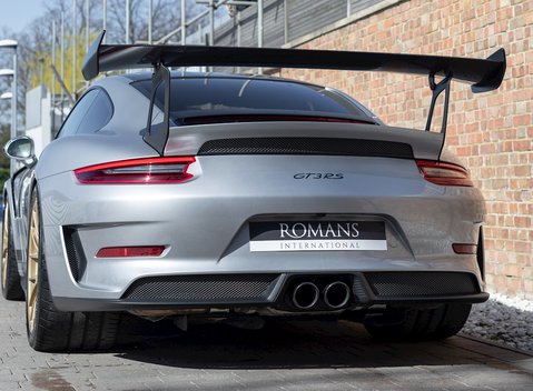 Porsche 911 GT3 RS Weissach (991.2) 26