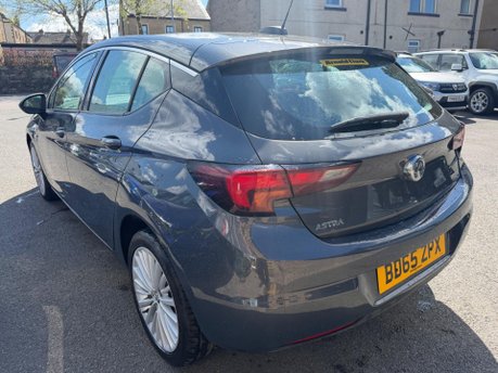 Vauxhall Astra ELITE 4
