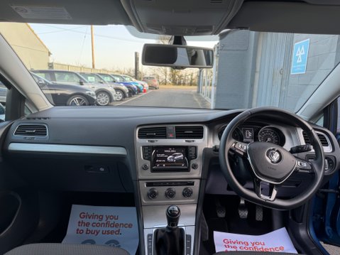 Volkswagen Golf SE TSI BLUEMOTION TECHNOLOGY 16