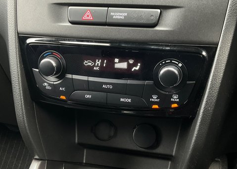 Suzuki Vitara 1.4 Boosterjet Hybrid SZ-T 17