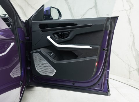 Lamborghini Urus SE 39