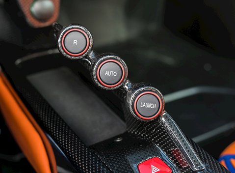 Ferrari LaFerrari 16