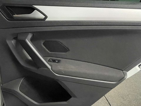 Volkswagen Tiguan 1.5 Tiguan Match TSi Evo 5dr 28