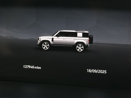 Land Rover Defender V8 66