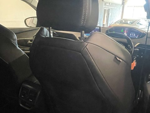 Peugeot 3008 1.6 3008 Allure THP S/S Auto 5dr 28