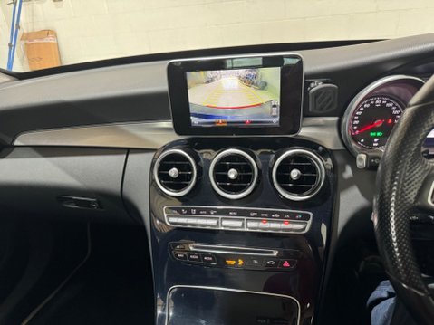 Mercedes-Benz C Class 2.1 C300dh Sport G-Tronic+ Euro 6 (s/s) 5dr 41