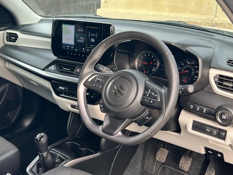 Suzuki Swift ULTRA 38