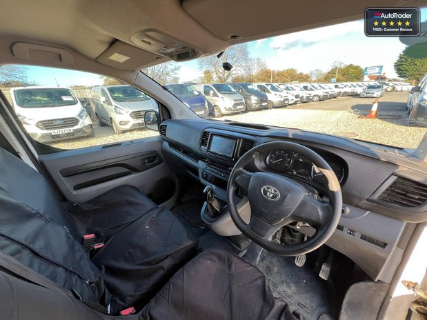 Toyota Proace SWB L1H1 Low Roof Comfort Air Con Alloys Camera Nav EURO 6 NO VAT 28