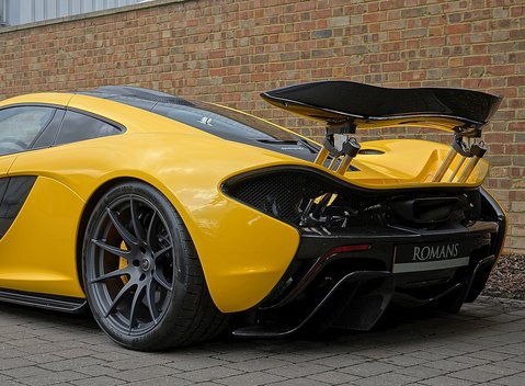 McLaren P1 10