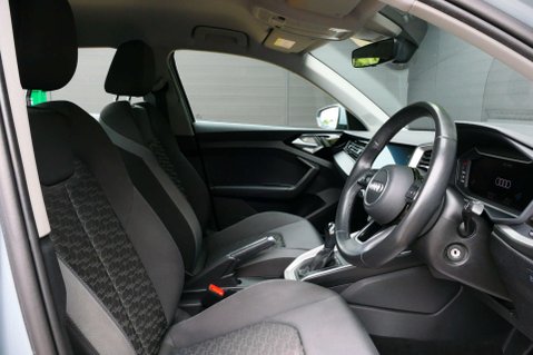 Audi A1 1.0 A1 Sportback 30 TFSI Sport Semi-Auto 5dr 20