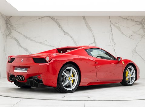 Ferrari 458 Spider 9