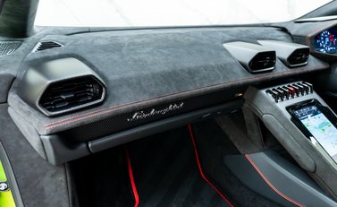 Lamborghini Huracan Sterrato 18