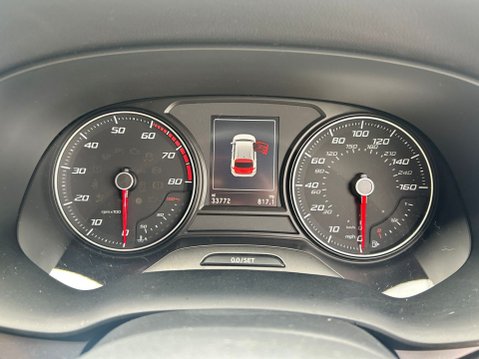 SEAT Ateca TSI EVO FR 12