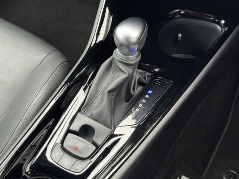 Toyota C-HR 1.8 Hybrid Excel 5dr CVT 23