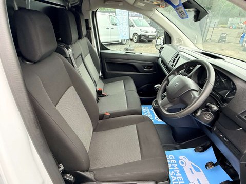 Peugeot Expert 1.5 Expert Professional Premium + L2 BlueHDi 16