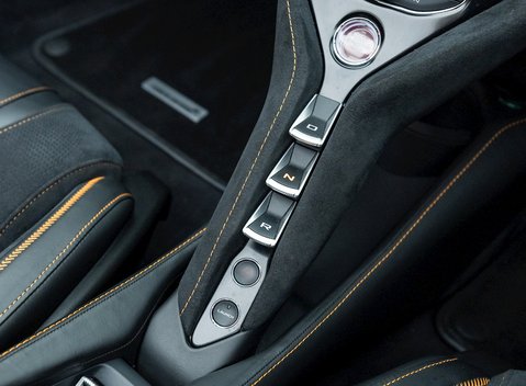 McLaren 720S Spider Performance 22