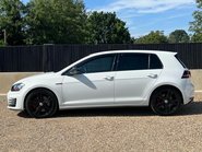 Volkswagen Golf GTI PERFORMANCE DSG 6