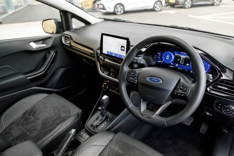 Ford Fiesta TITANIUM X MHEV