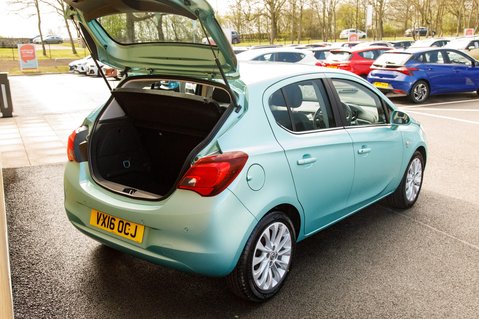 Vauxhall Corsa SE 33