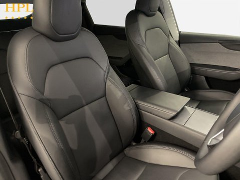 Tesla Model Y 84.7kWh Long Range SUV 5dr Electric Auto RWD (298 ps) 11