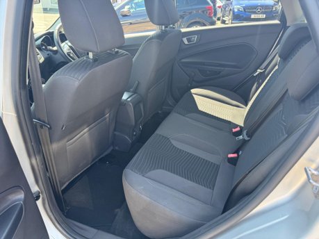 Ford Fiesta 1.6 Titanium Powershift Euro 5 5dr 19