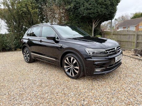 Volkswagen Tiguan 2.0 TDI R-Line Euro 6 (s/s) 5dr 4