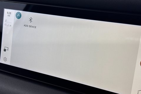 Land Rover Defender 90 D200 Hard Top MHEV 18