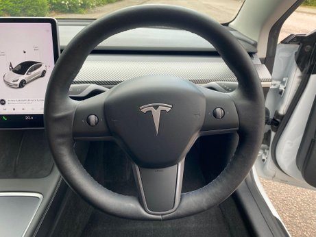 Tesla Model 3 (Dual Motor) Long Range Auto 4WDE 4dr 8